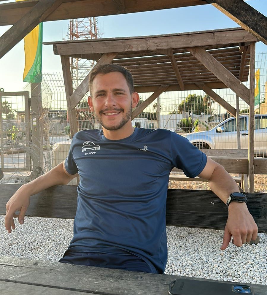 דניאל פרץ